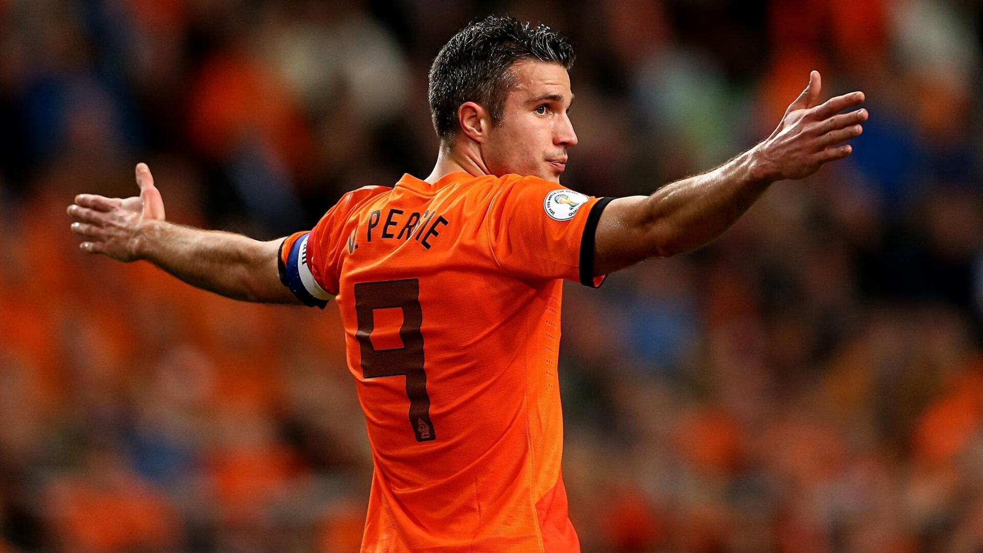 中国足球即将迎来“黄金十年”？专家预测，中国足球是否有未来