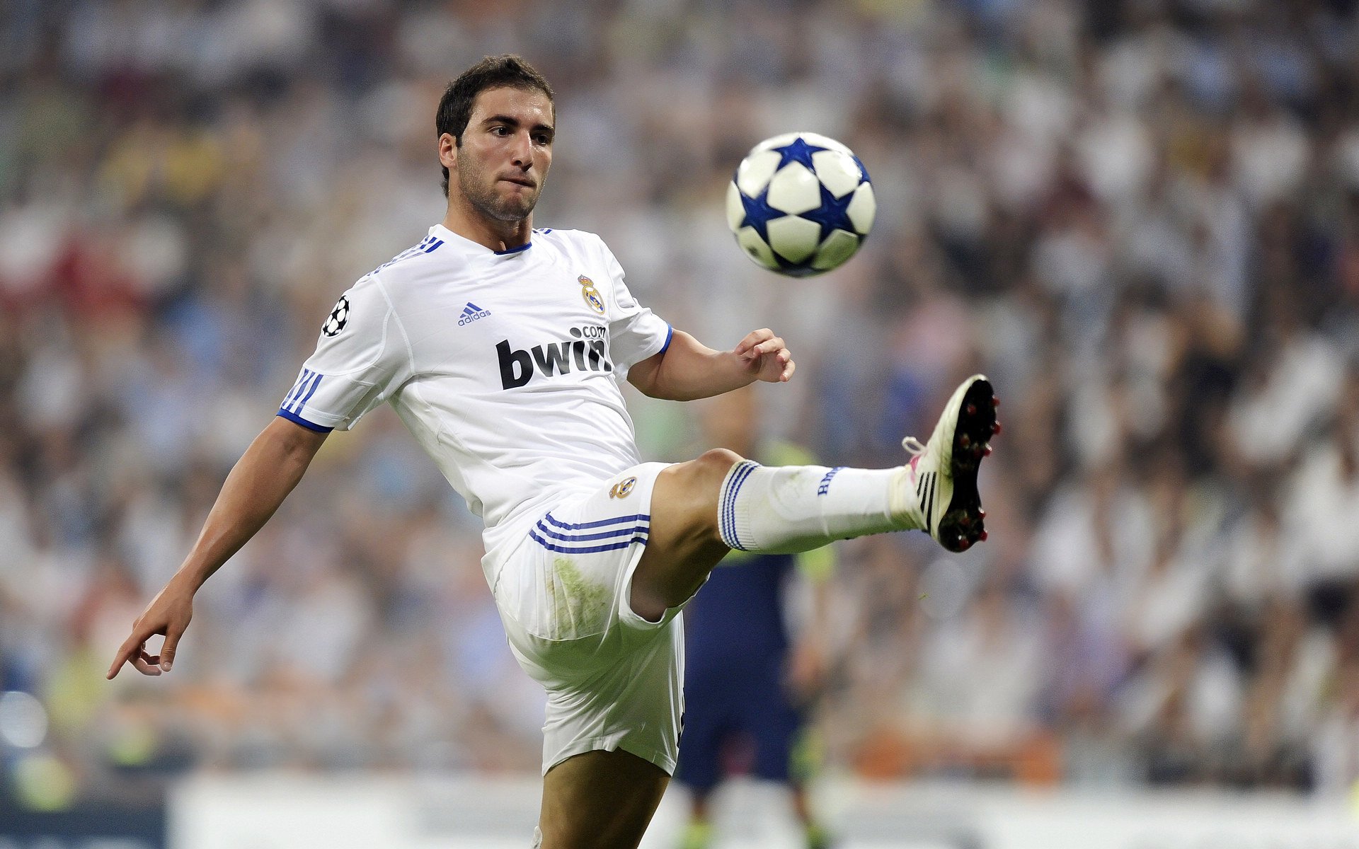 弗拉门戈球员健康状况良好，弗拉门戈2020球衣