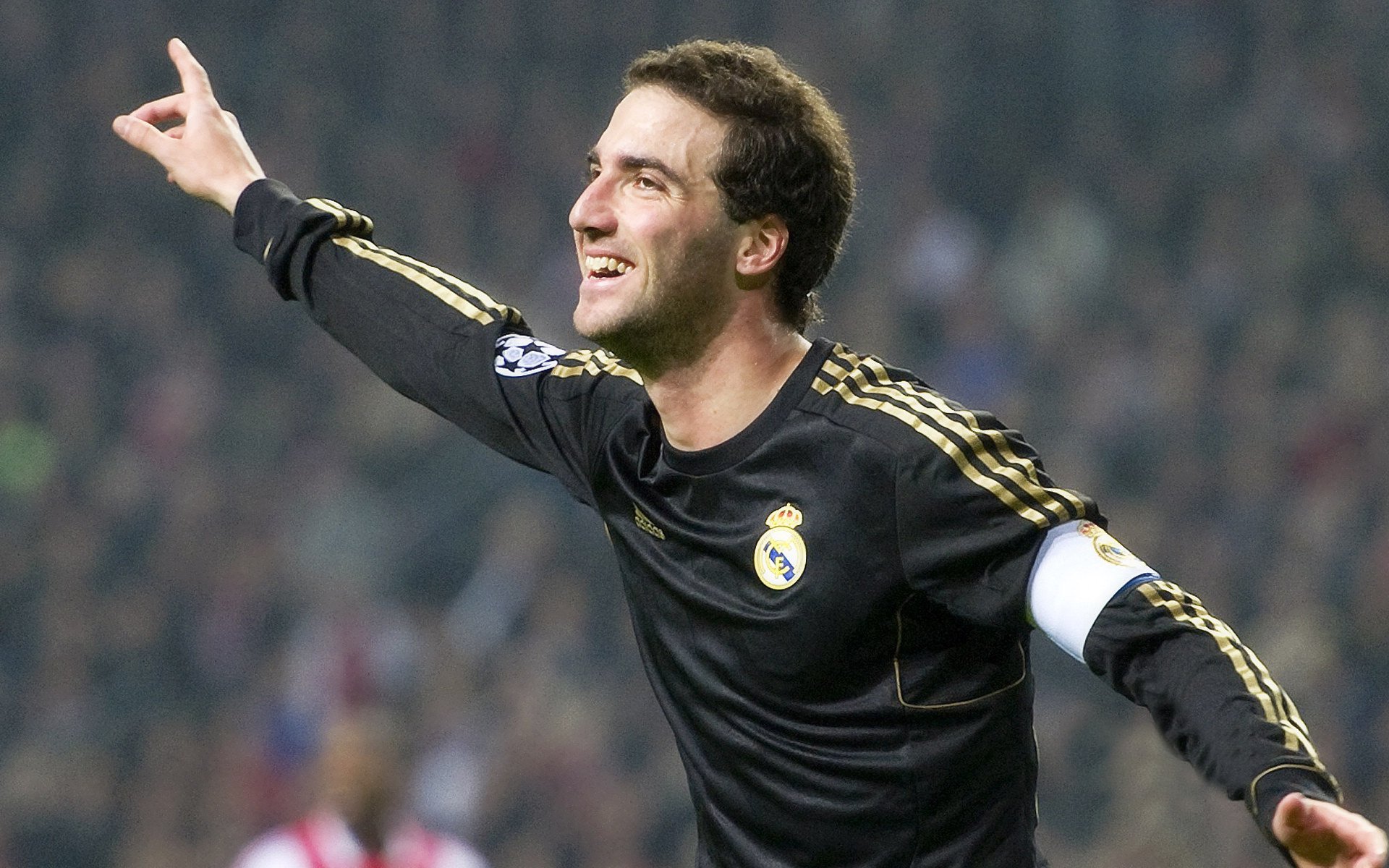 快船队方阵年轻有朝气，或许会有惊喜，快船队出场视频