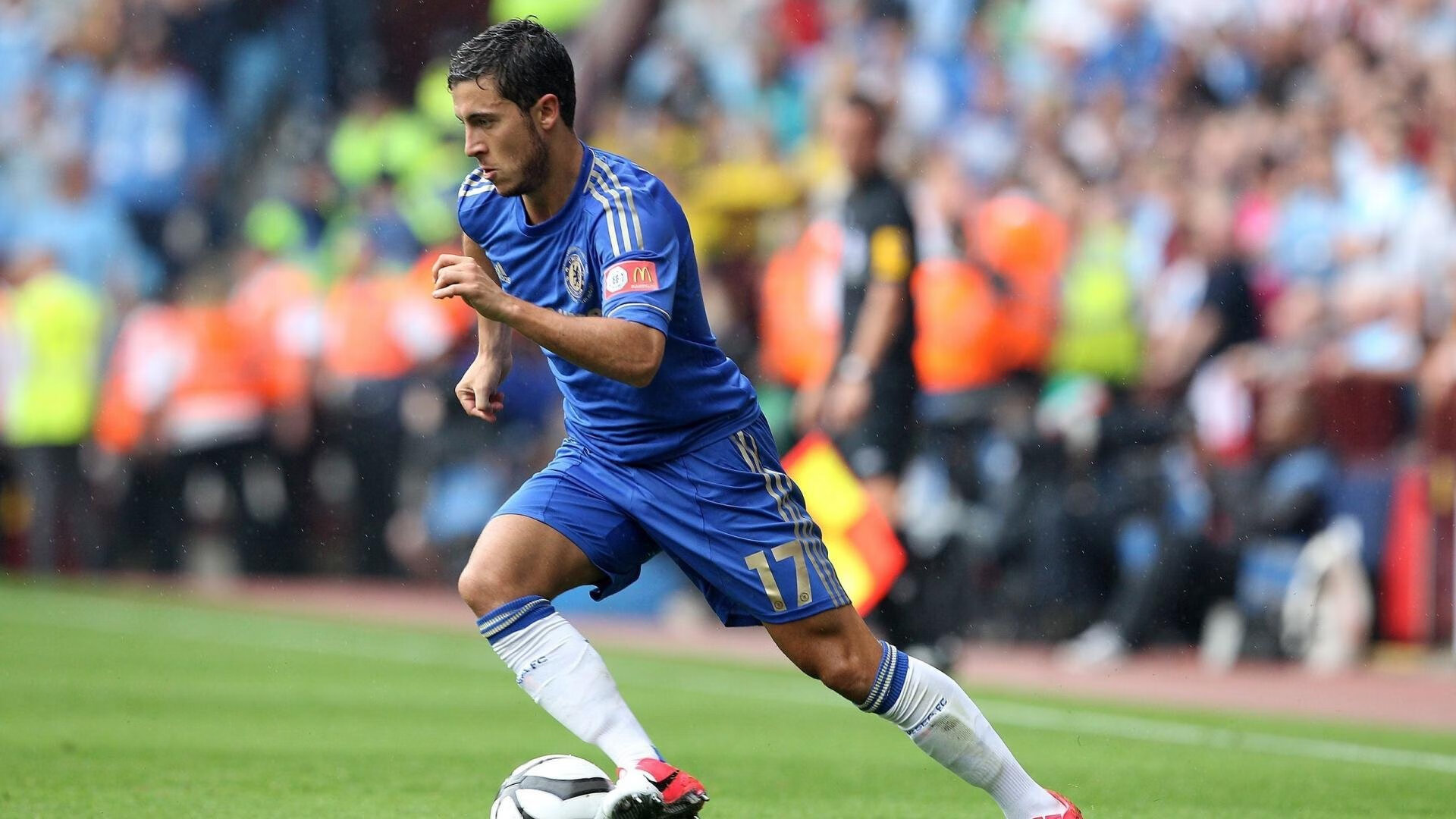 法甲争冠白热化：巴黎相距第一名仅差2分，排名持续变动，法甲巴黎名单